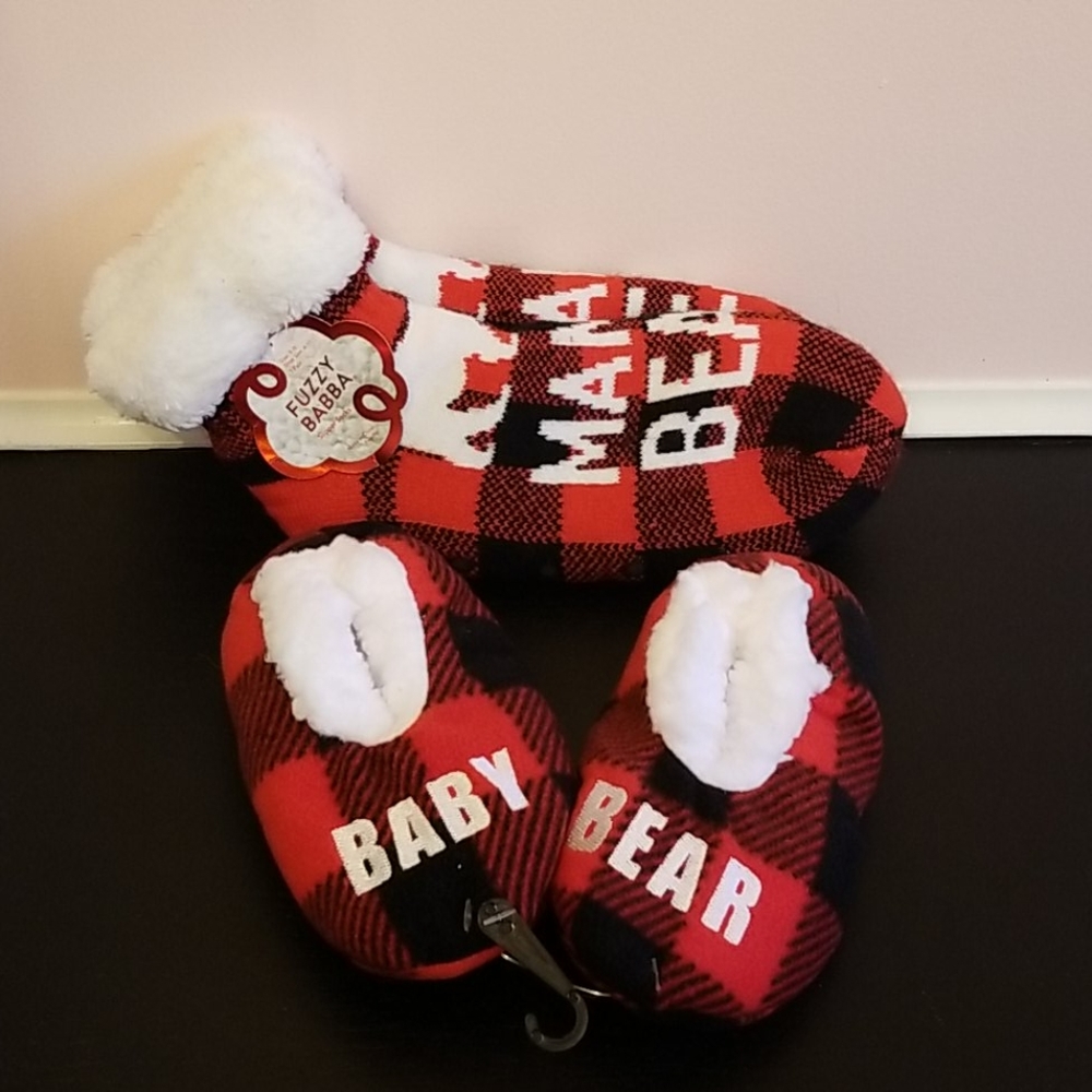 NWT FUZZY BABBA mama & baby slipper set